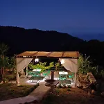 Vakantiehuis Orfeas Hoyse 1 *