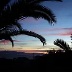 Vakantiehuis Orfeas Hoyse 1 *